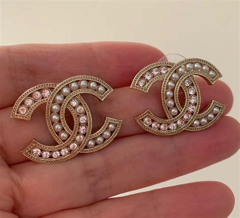 vintage chanel stud earrings